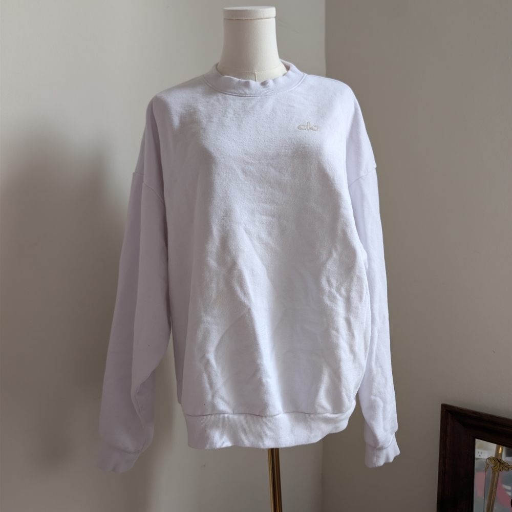 🍒BEST & FINAL🍒 ALO Yoga • Accolade White Sweatshirt - Picture 1 of 8